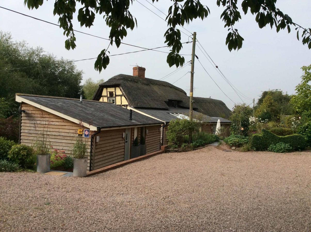 The Steppes Holiday Cottages Hereford Ngoại thất bức ảnh
